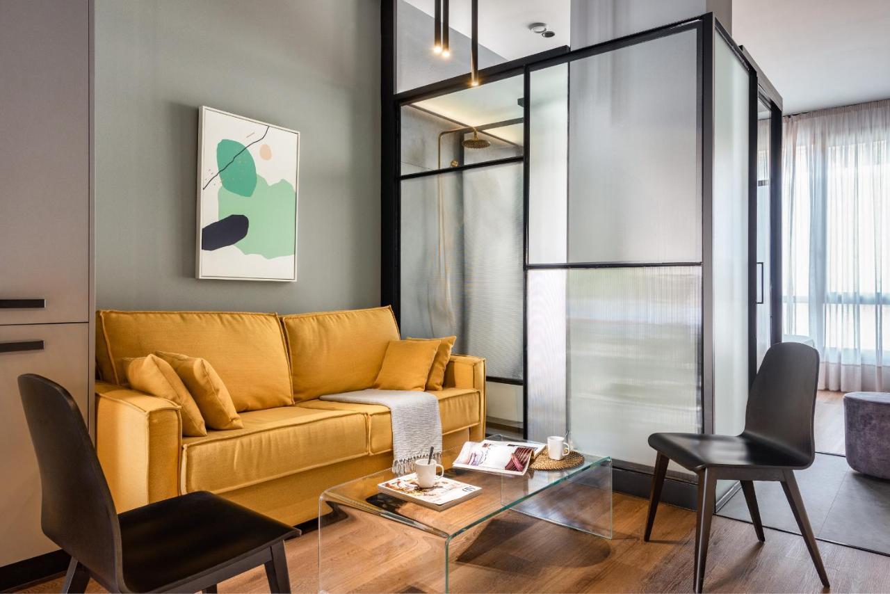 Muralla Sevilla Suites By Lola Екстериор снимка